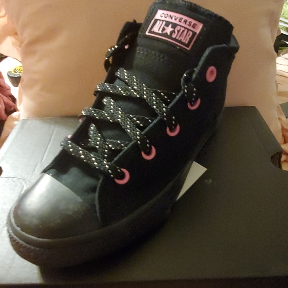 Converse *bnwt*💜💜💜💜